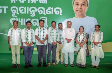 Biju Janata Dal (BJD) president and LoP Naveen Patnaik with party leaders