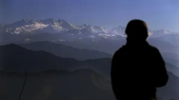 An Indian Army personnel at LoC