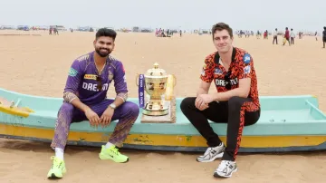 Shreyas Iyer and Pat Cummins with the IPL 2024 trophy