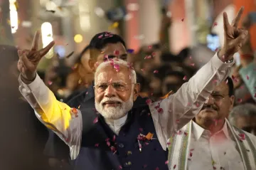 PM Modi showing victory sign after NDA alliance registers victory in Lok Sabha Elections 