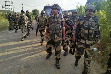 Security personnel in Kashmir