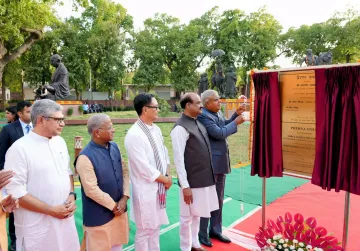 Vice President Jagdeep Dhankhar with Lok Sabha Speaker Om Birla, Union Minister of Parliamentary Affairs Kiren Rijiju, Union Minister Ashwini Vaishnaw, and Rajya Sabha Deputy Chairman Harivansh Narayan Singh during the inauguration of the Prerna Sthal at the Parliament Complex