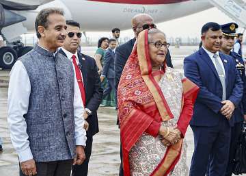 Bangladesh PM Sheikh Hasina at Delhi Airport 