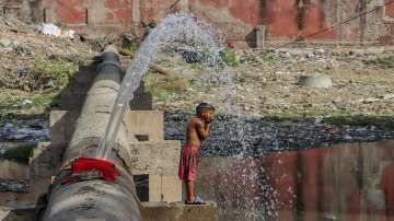 Delhi weather update, Delhi weather NEWS, IMD issues Orange alert, IMD issues Orange alert for next 