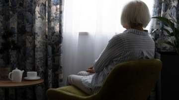 Know the impact of dementia on sleep