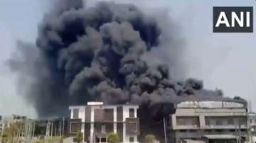 Massive fire breaks out at blanket factory in Haryana's Panipat 