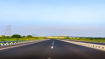 NHAI hikes tolls across highways by 5 per cent from June 3, NHAI hikes tolls across highways from to