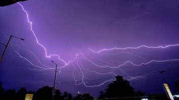 Uttar Pradesh, lightning strikes in deoria, UP Two dead seven injured lightning strikes in Deoria di