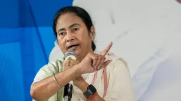 Mamata Banerjee, PM Modi