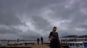 Sky covered with black couds ahead of rains