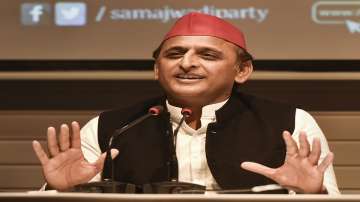 Akhilesh Yadav slams Uttar Pradesh government, Akhilesh Yadav slams up bjp govt for suspending digit