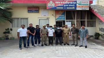 Dadri Police arrests two absconding criminals