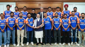 PM Narendra Modi with Indian cricket team players