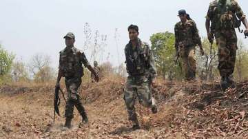 Woman Naxalite carrying Rs 13 lakh surrenders 