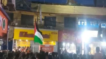 Palestinian flag was raised at a rally in West Bengal