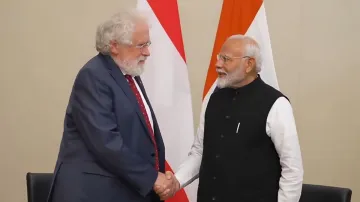 Prime Minister Narendra Modi meets Nobel laureate Austrian physicist Anton Zeilinger.