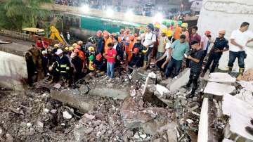 Surat, Surat, building collapse