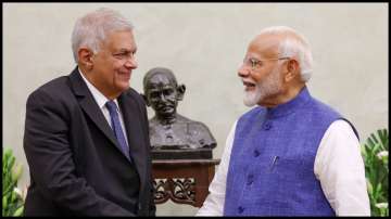 Sri Lankan president Ranil Wickremesinghe with Indian PM Narendra Modi.