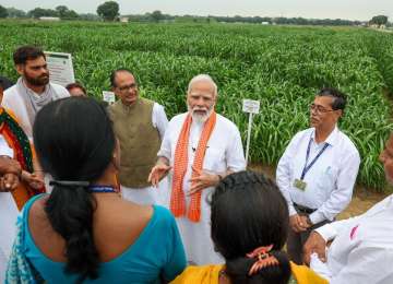 Narendra Modi, seeds, farmers