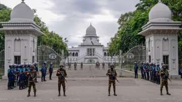 Heavy Security deployed around Bangladesh Supreme Court amid protests