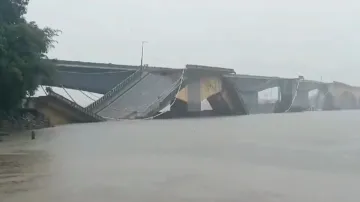 Bridge collapsed on Goa-Karnataka HIghway