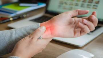 Tingling and numbness on hand can be sign of Carpal Tunnel Syndrome