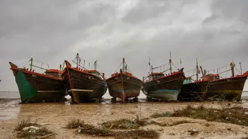 Gujarat government, Gujarat government extends fishing ban till August 15, Congress calls decision u