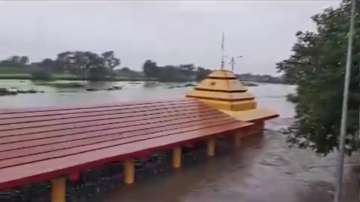 Temple inundated in Nashik after water released from Gangapur dam