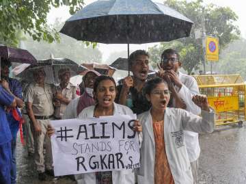 AIIMS doctors protest