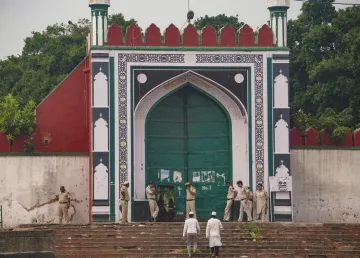 Heavy police deployment at Shahi Idgah