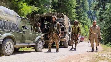 Encounter breaks out in Jammu and Kashmir. 