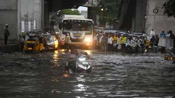 Hyderabad rains, Hyderabad rains schools closed, Schools closed on september 1 in hyderabad, heavy r