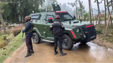 Kulgam encounter, Jammu Kashmir Encounter, Encounter between terrorists security forces in Kulgam di