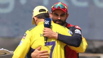 Virat Kohli and MS Dhoni during toss of RCB vs CSK clash in IPL 2021