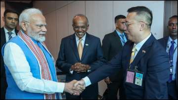 PM Modi arrives in Singapore