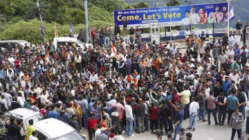 People in Shimla holds protest over alleged illegal construction of Sanjauli mosque