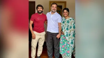 Rahul Gandhi meets wrestlers Vinesh Phogat Bajrang Punia