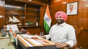 Congress back to its old tricks Ravneet singh Bittu on Congress protests over his remarks against Ra