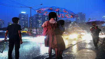 pune rains, Pune rains Schools colleges closed today, pune heavy downpour, mumbai rain, waterlogging