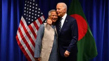 US President Joe Biden met Chief Adviser of Bangladesh government Muhammad Yunus (L)i