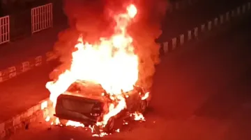 Swift Dzire Catches Fire.