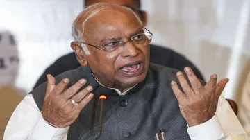 mallikarjun Kharge slams PM Modi, mallikarjun Kharge calls bjp party of terrorists, kharge says BJP 