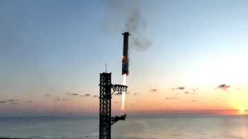 SpaceX catches 19 storey Super Heavy rocket mid air, SpaceX WATCH VIDEO, ELON MUSK, Starbase facilit