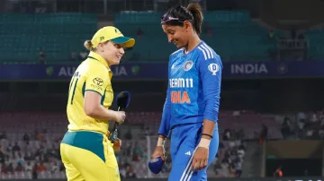 Alyssa Healy and Harmanpreet Kaur.