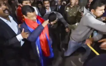 Arvind Kejriwal, Kejriwal attacked, 