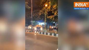 Delhi traffic police, ber sarai hit and run case, Delhi police, delhi traffic personnel dragged for 