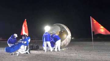 Chinese astronauts return safely