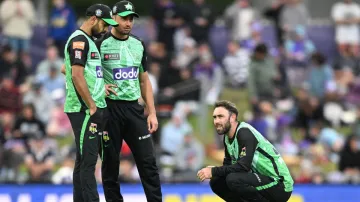 Glenn Maxwell with his Melbourne Stars teammates.