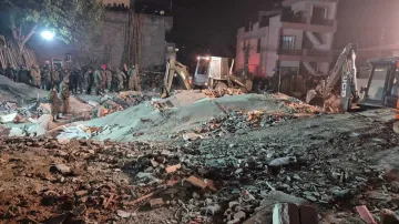 mohali building collapse