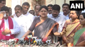 Sasikala accused Stalin govt of hiding mass murders